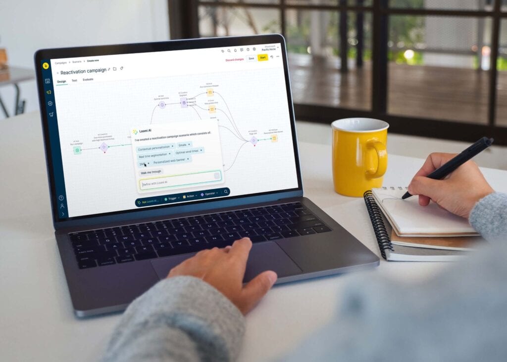Marketer using Loomi AI to create a connected and personalized omnichannel campaign