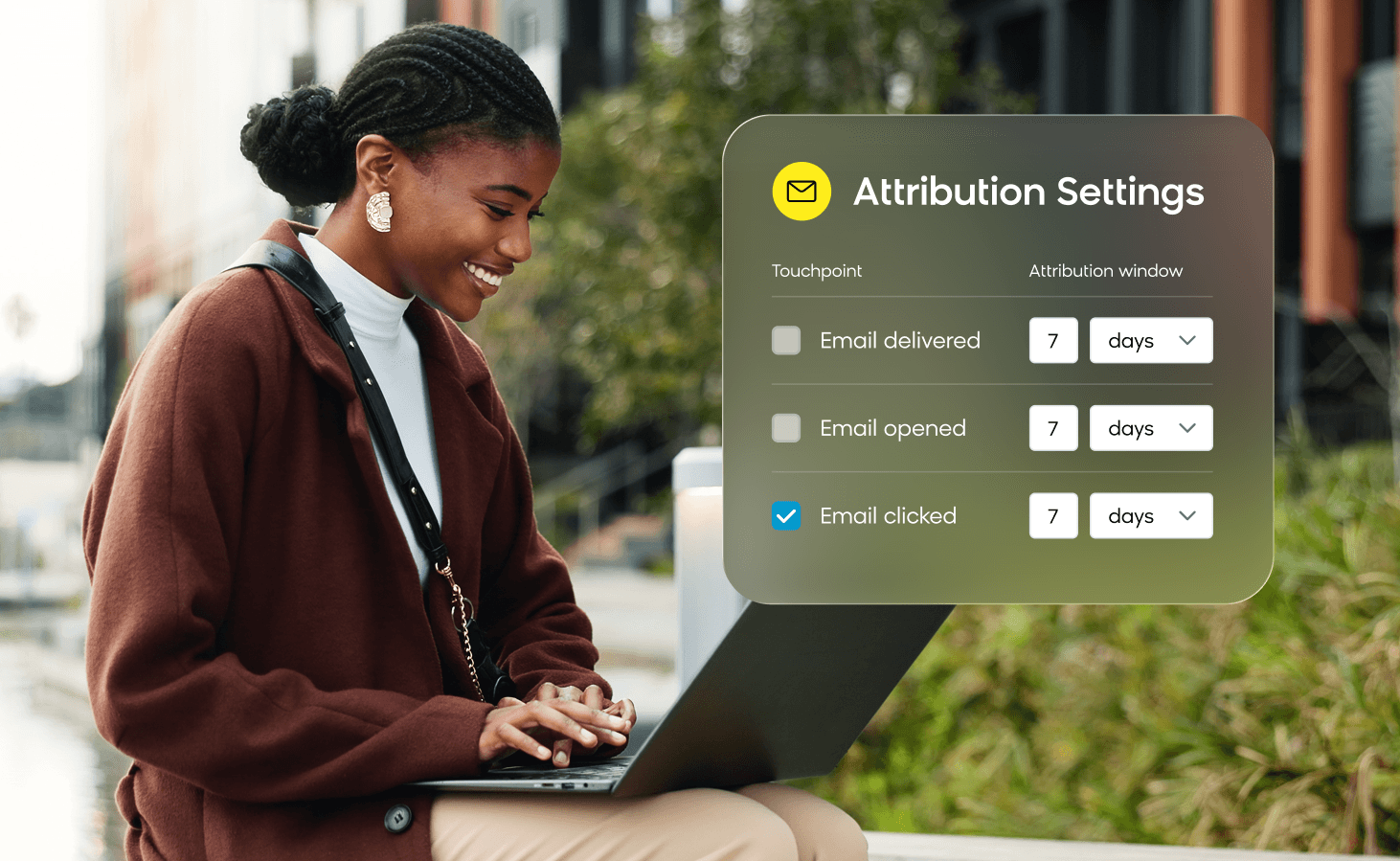 Marketer adjusting attribution settings for email revenue attribution
